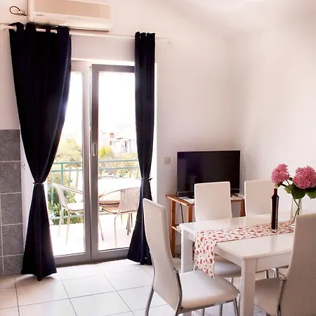 Meri Apartment